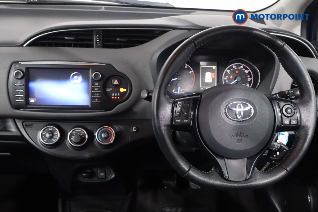 Used Toyota Yaris 2017 for sale - 77381974: Photo 11