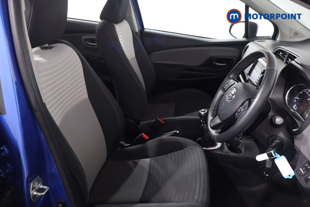 Used Toyota Yaris 2017 for sale - 77381974: Photo 25