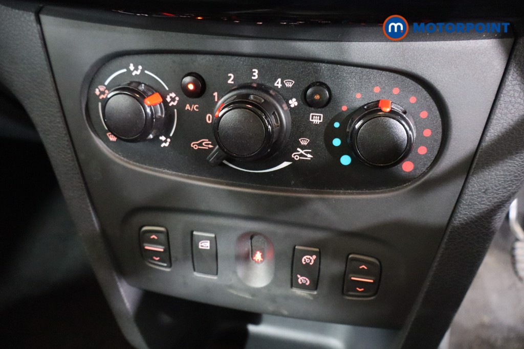 Used Dacia Sandero Stepway 2020 for sale - 77211190: Photo 19