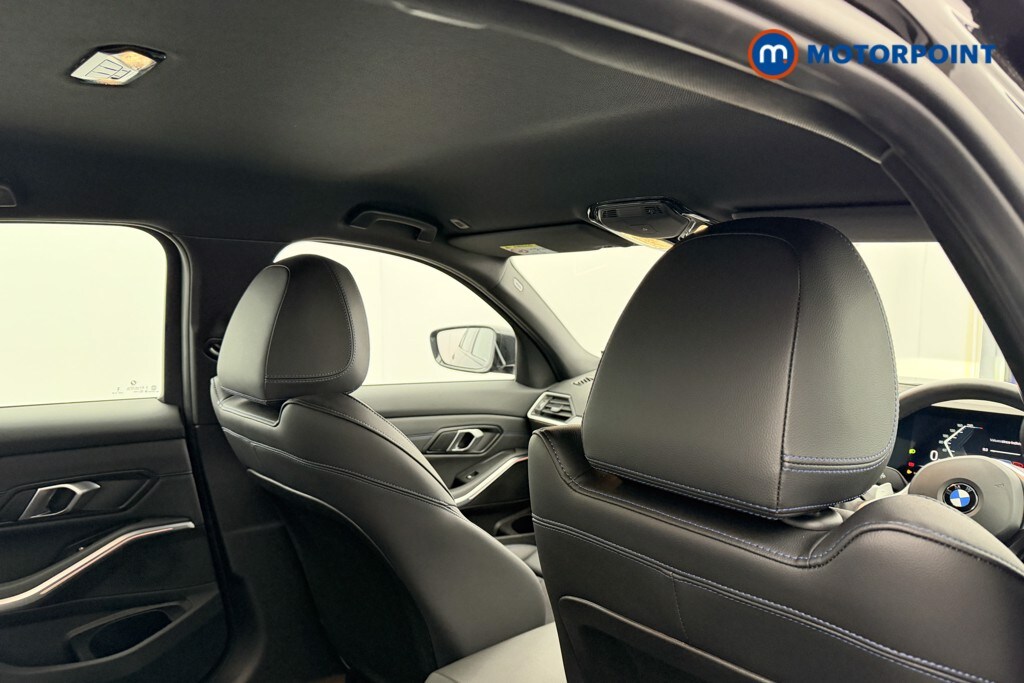 Used BMW 3 Series 2024 for sale - 77674907: Photo 32