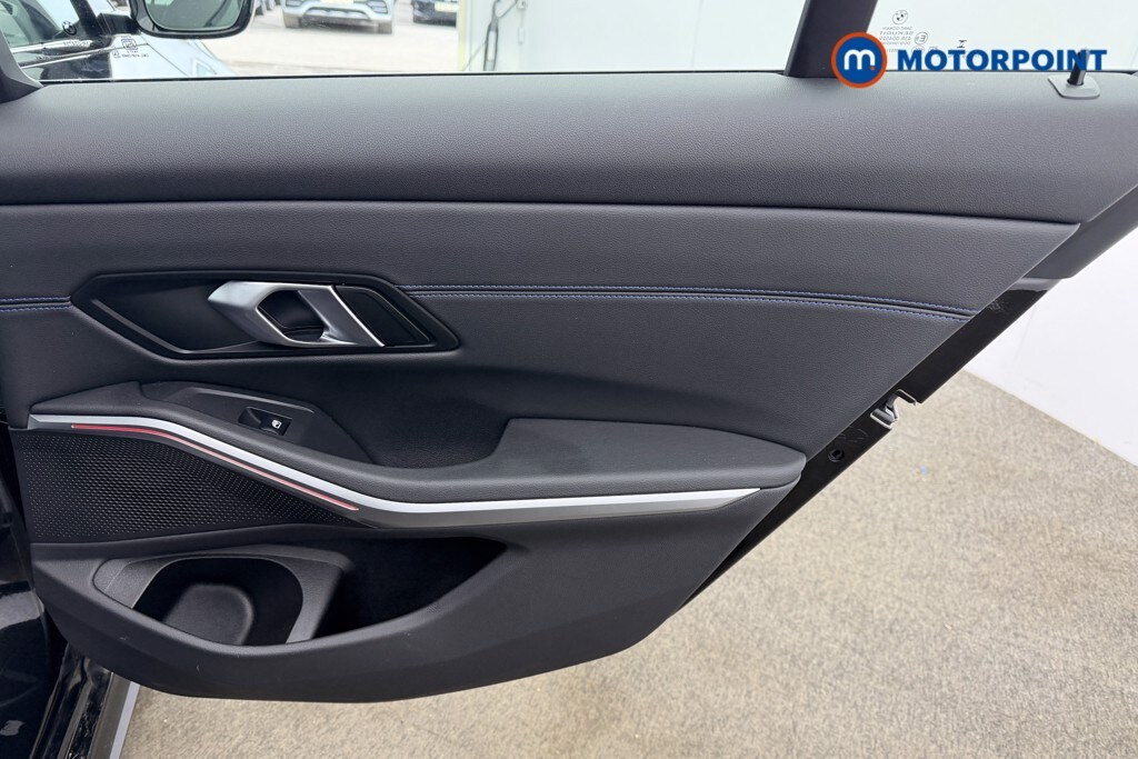 Used BMW 3 Series 2024 for sale - 77674907: Photo 34