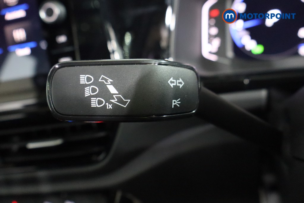 Used Volkswagen T-Roc 2025 for sale - 77340357: Photo 23