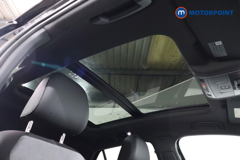 Used Volkswagen T-Roc 2025 for sale - 77340357: Photo 32