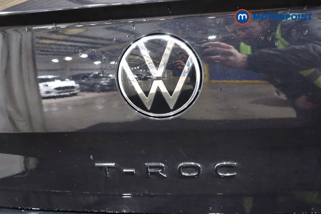 Used Volkswagen T-Roc 2025 for sale - 77340357: Photo 40