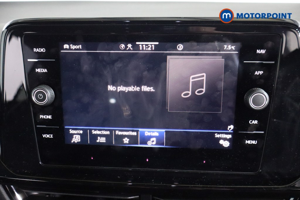 Used Volkswagen T-Roc for sale - 77318564: Photo 14