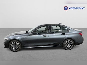 Used BMW 3 Series 2021 for sale - 77533568: Photo