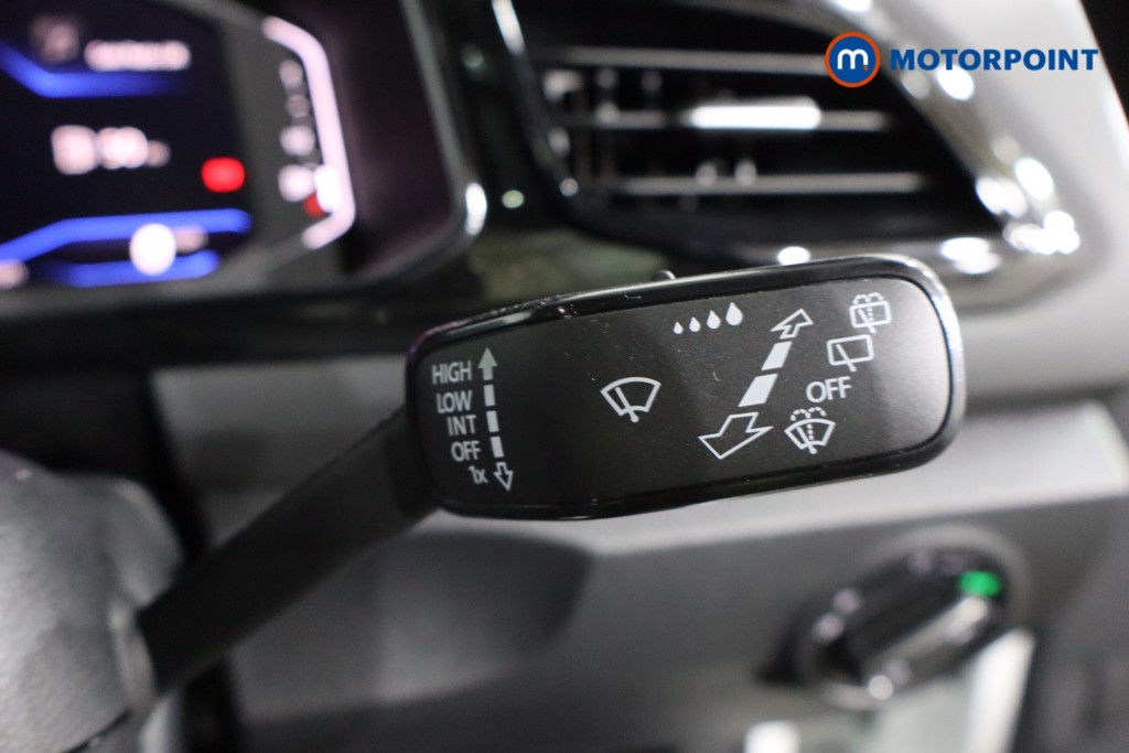 Used Volkswagen T-Roc 2025 for sale - 77421065: Photo 24