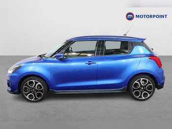Used Suzuki Swift 2018 for sale - 76902479: Photo