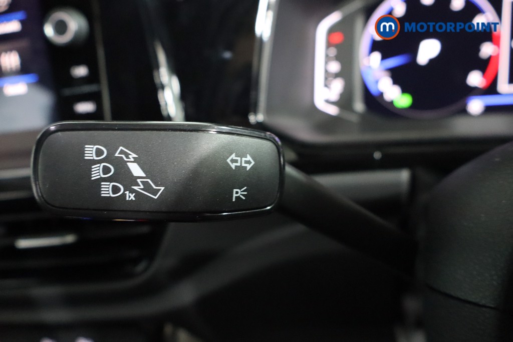 Used Volkswagen T-Roc 2025 for sale - 77421036: Photo 23