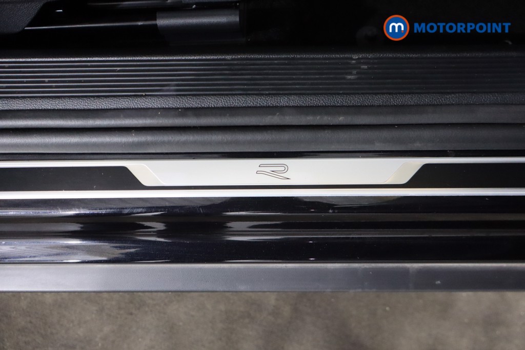 Used Volkswagen T-Roc 2025 for sale - 77421036: Photo 27