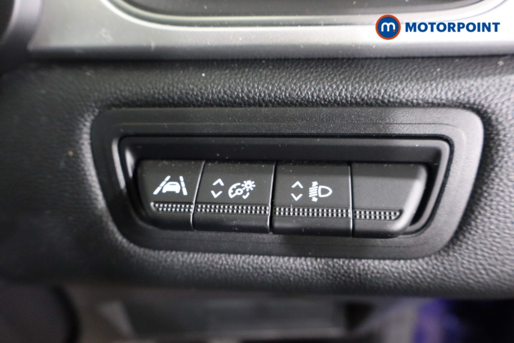 Used Renault Captur 2020 for sale - 77011337: Photo 15