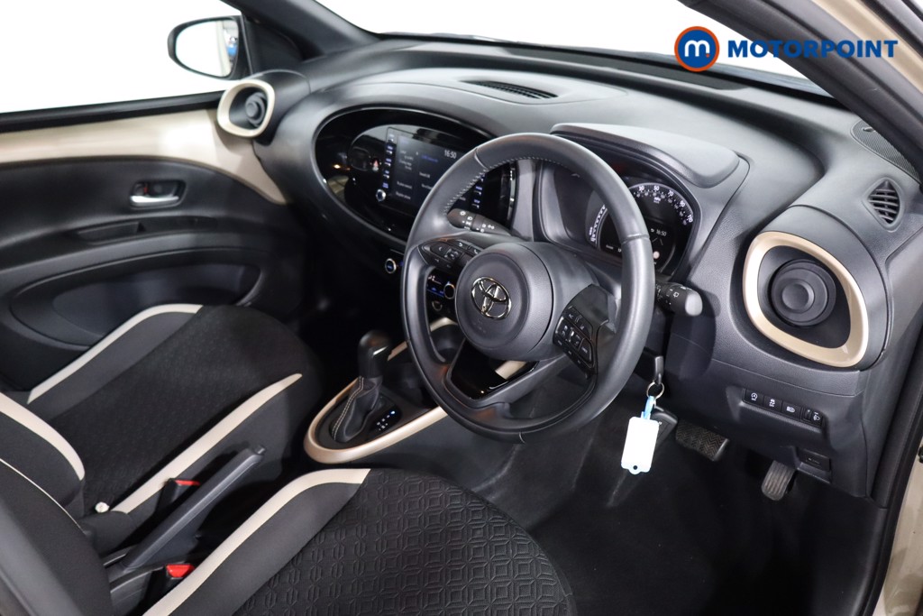 Used Toyota Aygo X 2022 for sale - 77023709: Photo 9