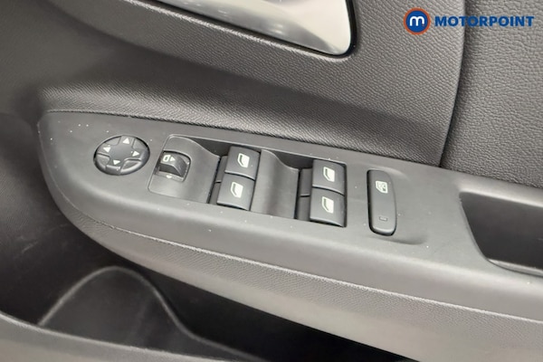 Used Vauxhall Corsa 2024 for sale - 76230162: Photo 24