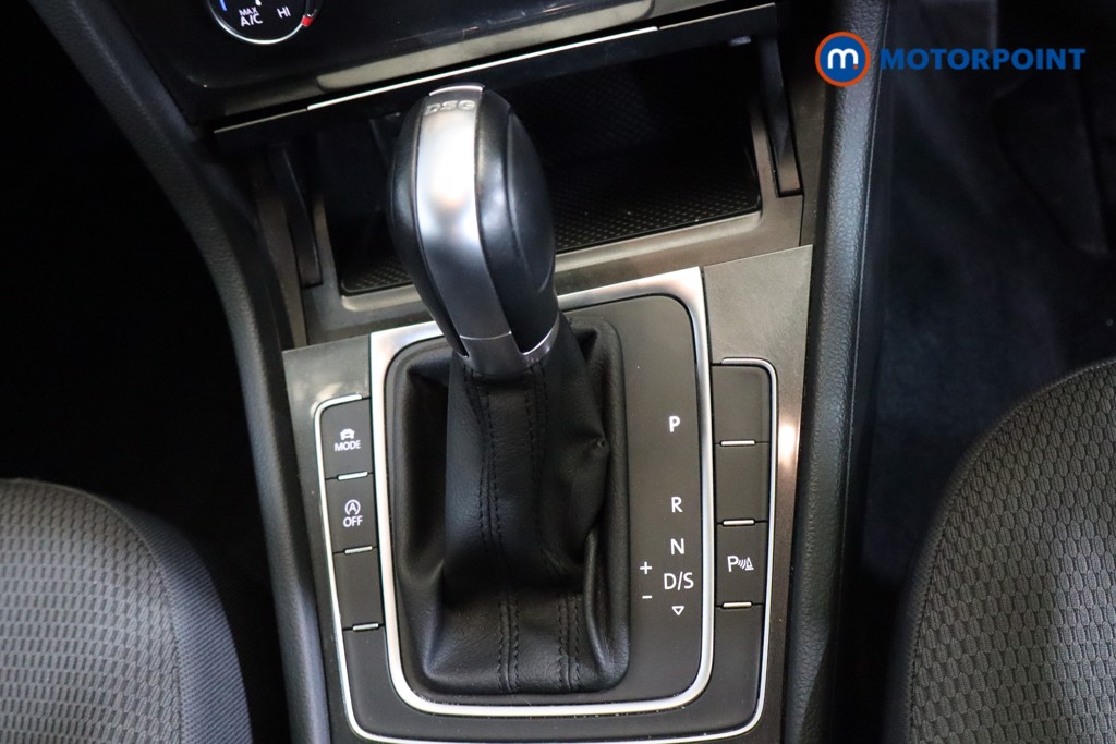 Used Volkswagen Golf 2018 for sale - 76351447: Photo 16