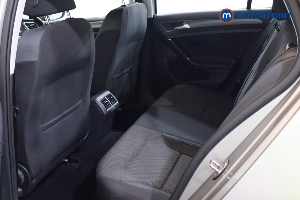 Used Volkswagen Golf 2018 for sale - 76351447: Photo 21