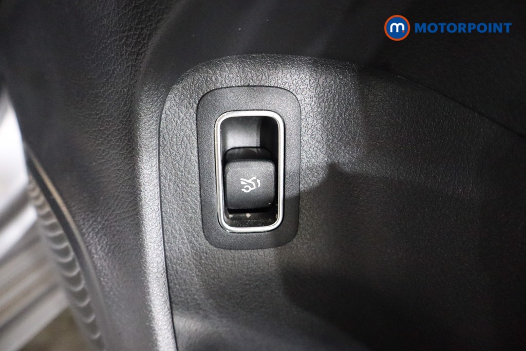 Used Mercedes-Benz A-Class 2019 for sale - 76663318: Photo 20