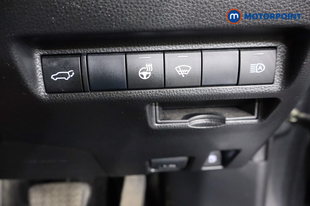 Used Toyota RAV4 2021 for sale - 76344848: Photo 24