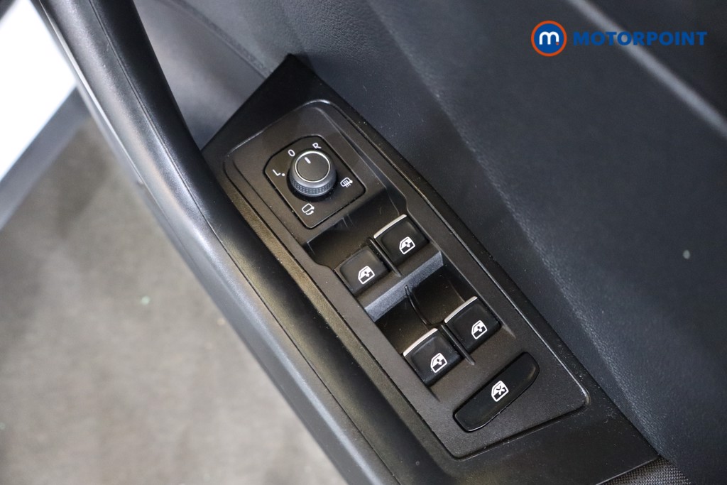 Used Volkswagen T-Roc 2019 for sale - 76515745: Photo 26