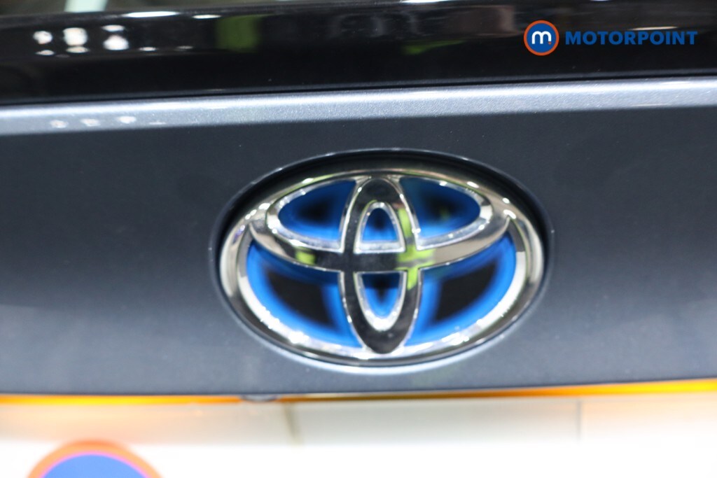 Used Toyota C-HR 2023 for sale - 76949312: Photo 39
