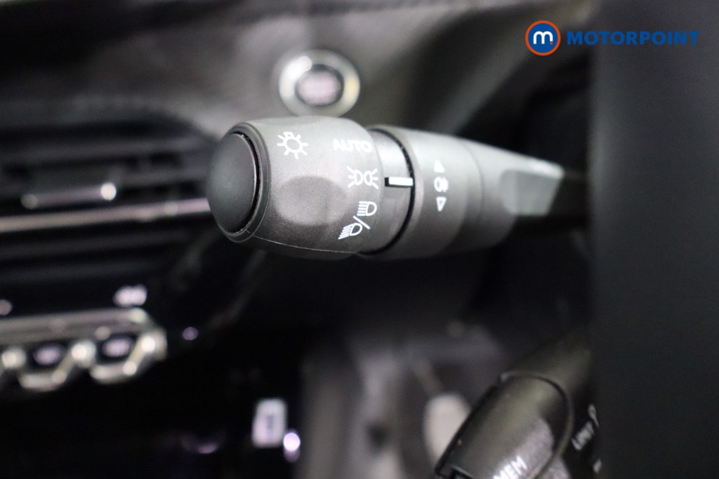 Used Peugeot 2008 2025 for sale - 76581112: Photo 16