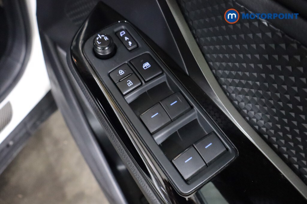 Used Toyota C-HR 2023 for sale - 77516716: Photo 25