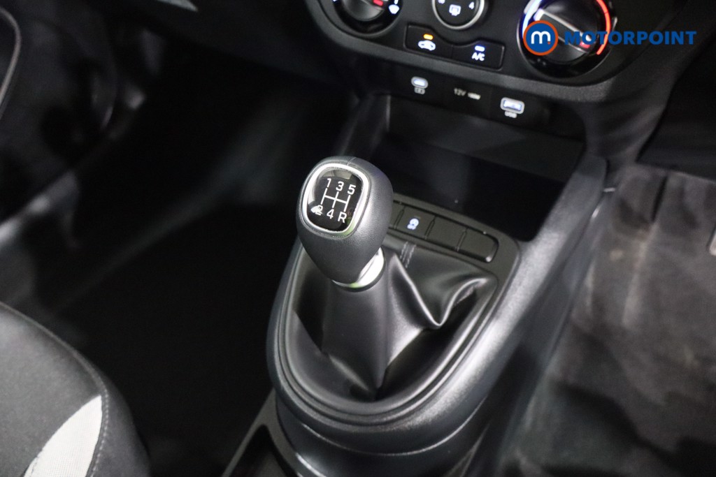 Used Hyundai i10 2025 for sale - 77152323: Photo 21