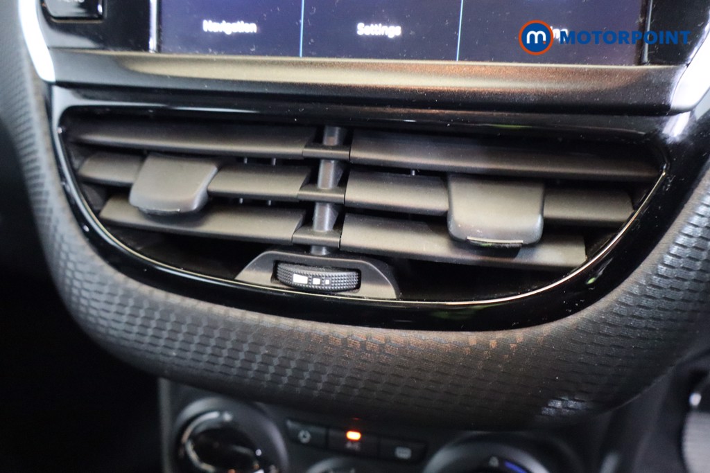 Used Peugeot 208 2018 for sale - 76367232: Photo 19