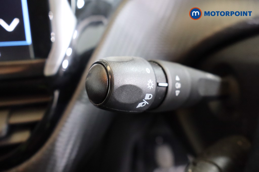 Used Peugeot 208 2018 for sale - 76367232: Photo 24
