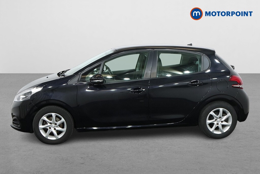 Used Peugeot 208 2018 for sale - 76367232: Photo 4