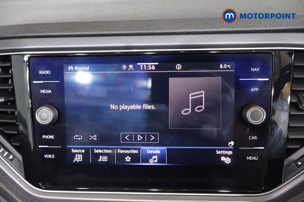 Used Volkswagen T-Roc 2021 for sale - 76653559: Photo 11