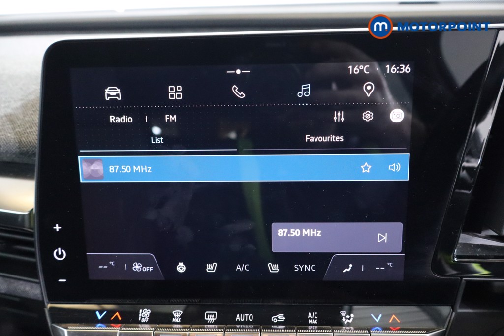 Used Renault Megane E Tech 2022 for sale - 76218050: Photo 15