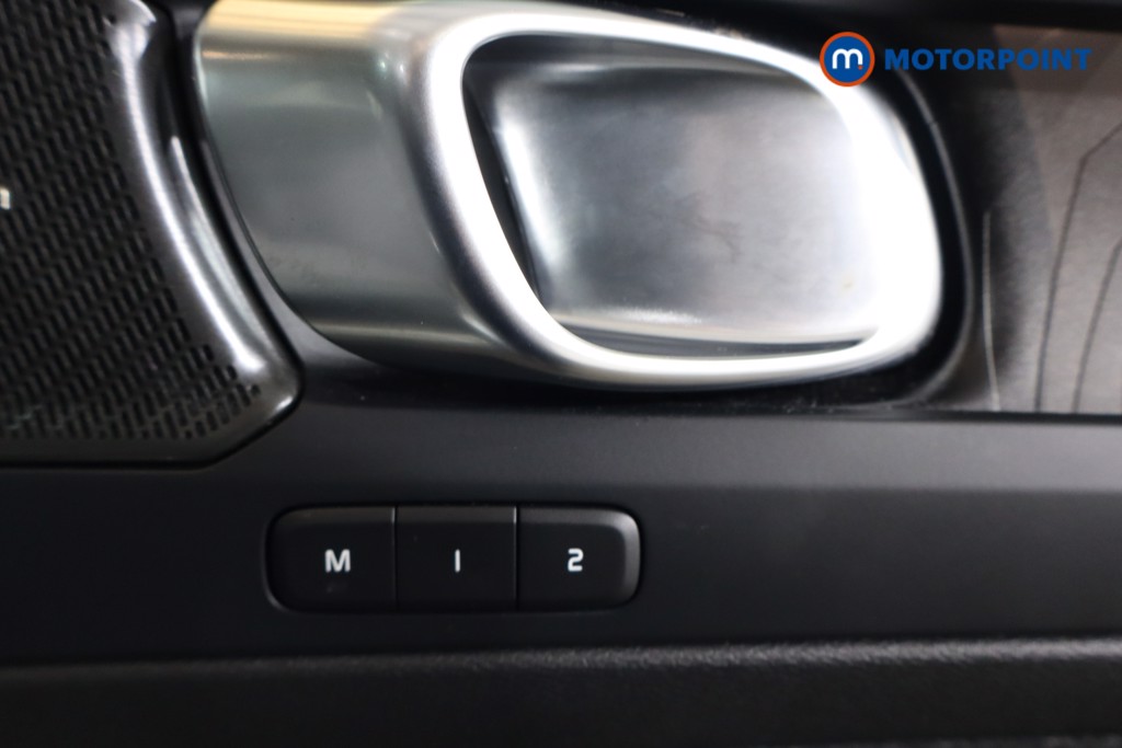 Used Volvo C40 2023 for sale - 76862616: Photo 19