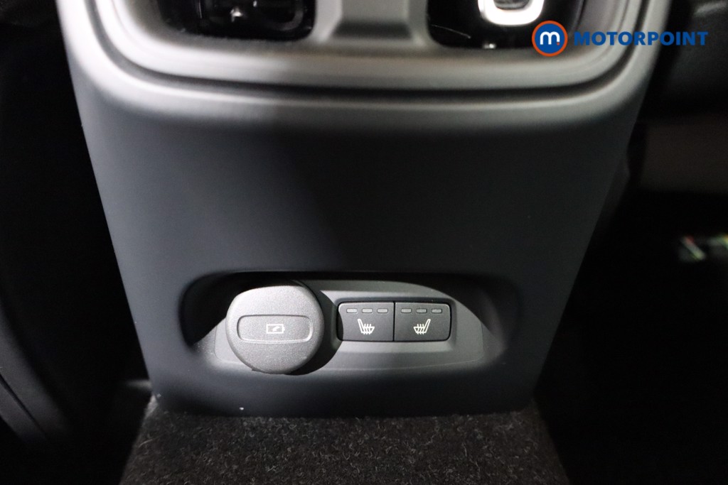 Used Volvo C40 2023 for sale - 76862616: Photo 26