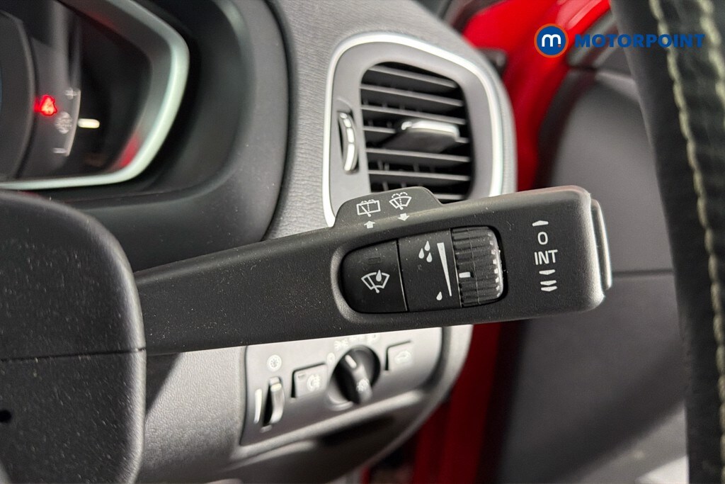 Used Volvo V40 2019 for sale - 78095350: Photo 15