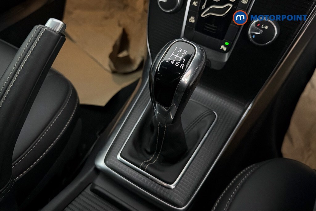 Used Volvo V40 2019 for sale - 78095350: Photo 21