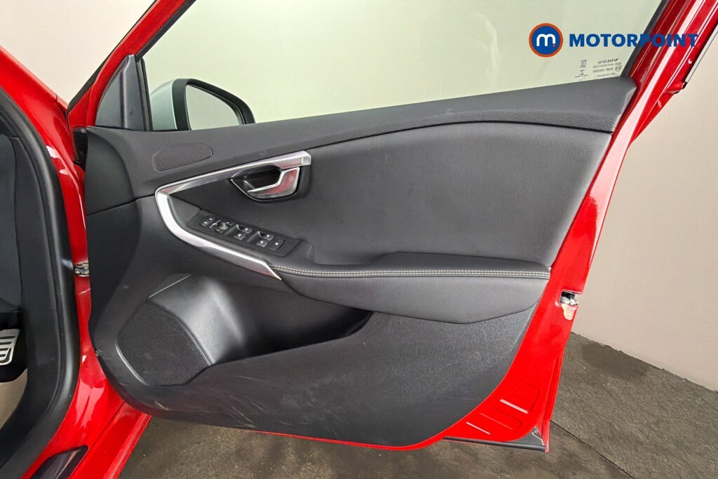 Used Volvo V40 2019 for sale - 78095350: Photo 24