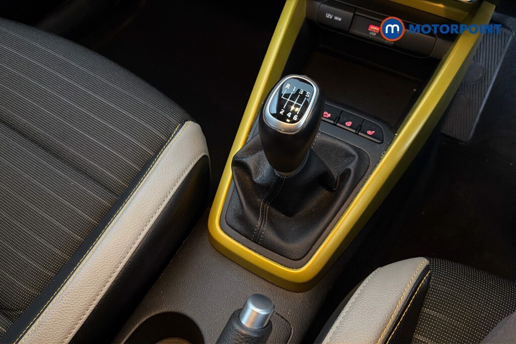 Used Kia Stonic 2023 for sale - 78153318: Photo 22