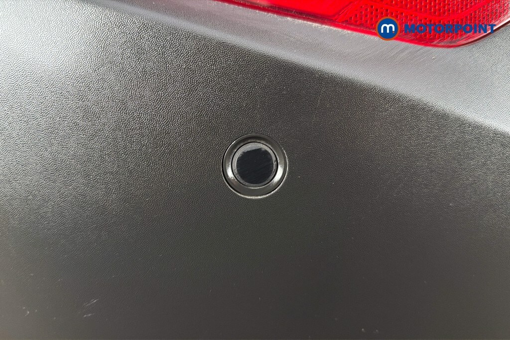 Used Kia Stonic 2023 for sale - 78153318: Photo 35