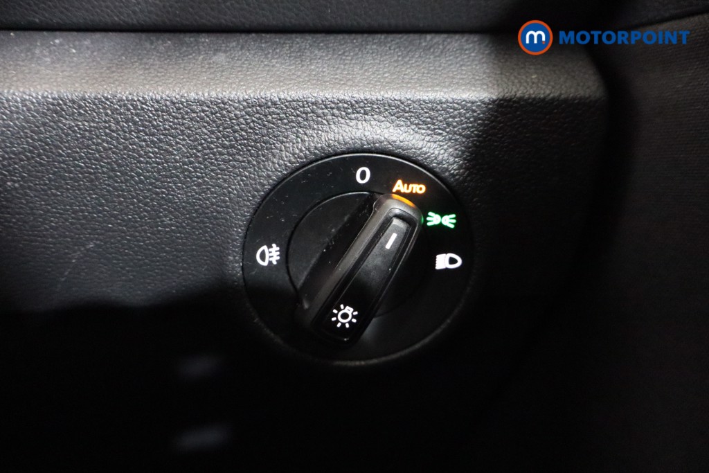 Used Volkswagen T-Roc 2022 for sale - 77088311: Photo 15