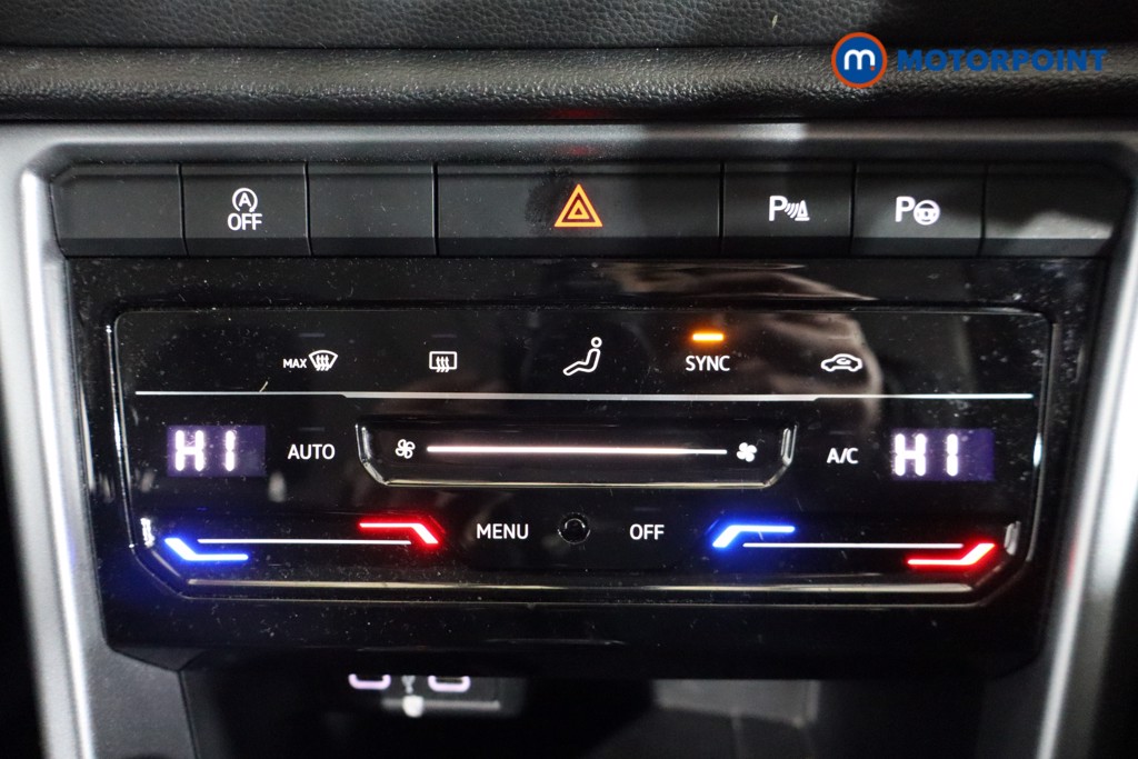 Used Volkswagen T-Roc 2022 for sale - 77088311: Photo 18