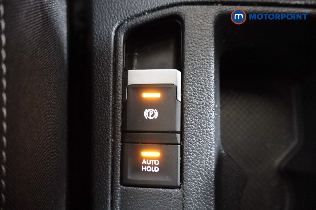 Used Volkswagen T-Roc 2022 for sale - 77088311: Photo 20