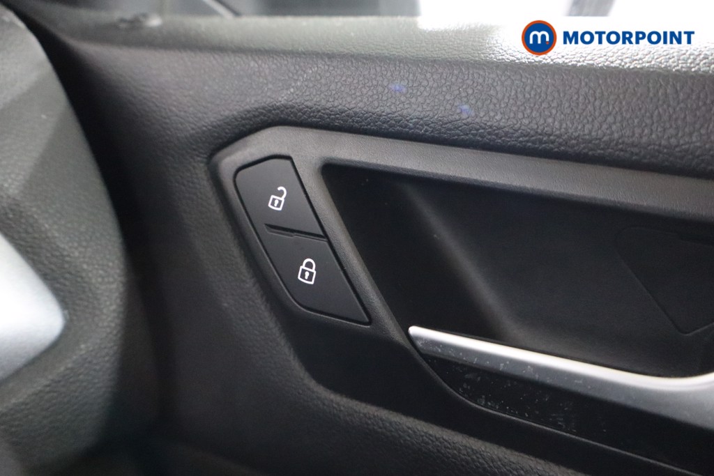 Used Volkswagen T-Roc 2022 for sale - 77088311: Photo 21