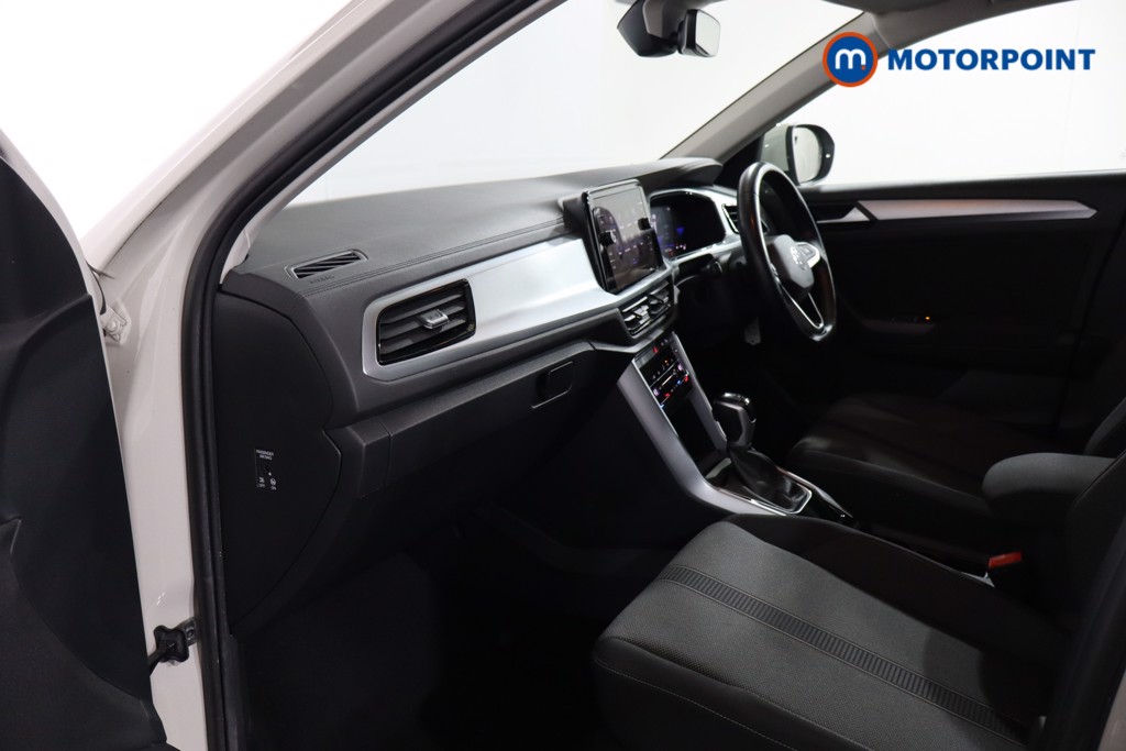 Used Volkswagen T-Roc 2022 for sale - 77088311: Photo 25