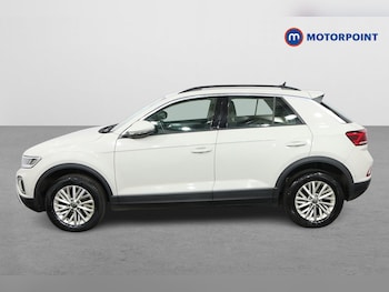 Used Volkswagen T-Roc 2022 for sale - 77088311: Photo