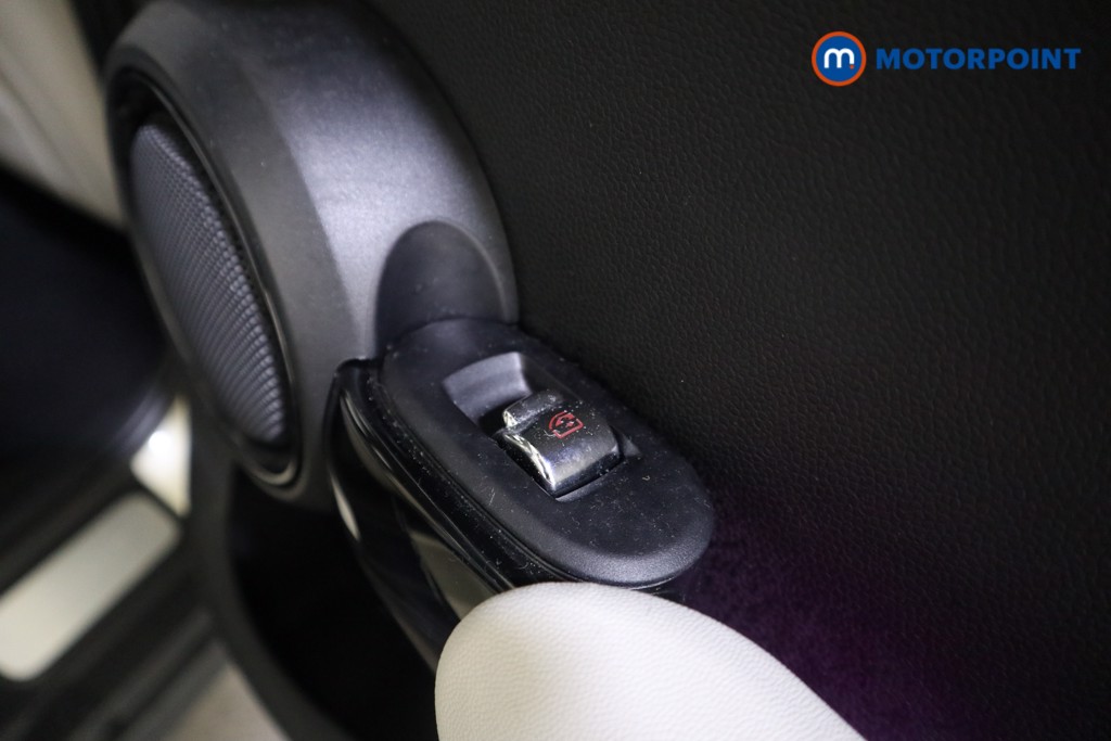 Used MINI Hatch 2016 for sale - 77211169: Photo 27