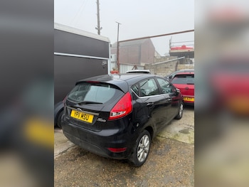 Used Ford Fiesta 2011 for sale - 77804160: Photo