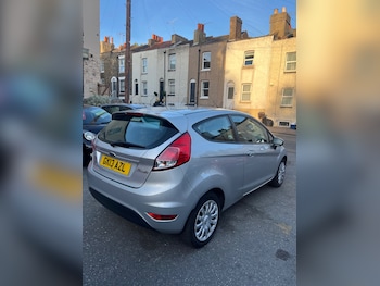 Used Ford Fiesta 2013 for sale - 78821779: Photo