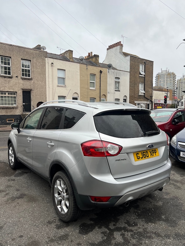 Used Ford Kuga 2010 for sale - 75543729: Photo 6