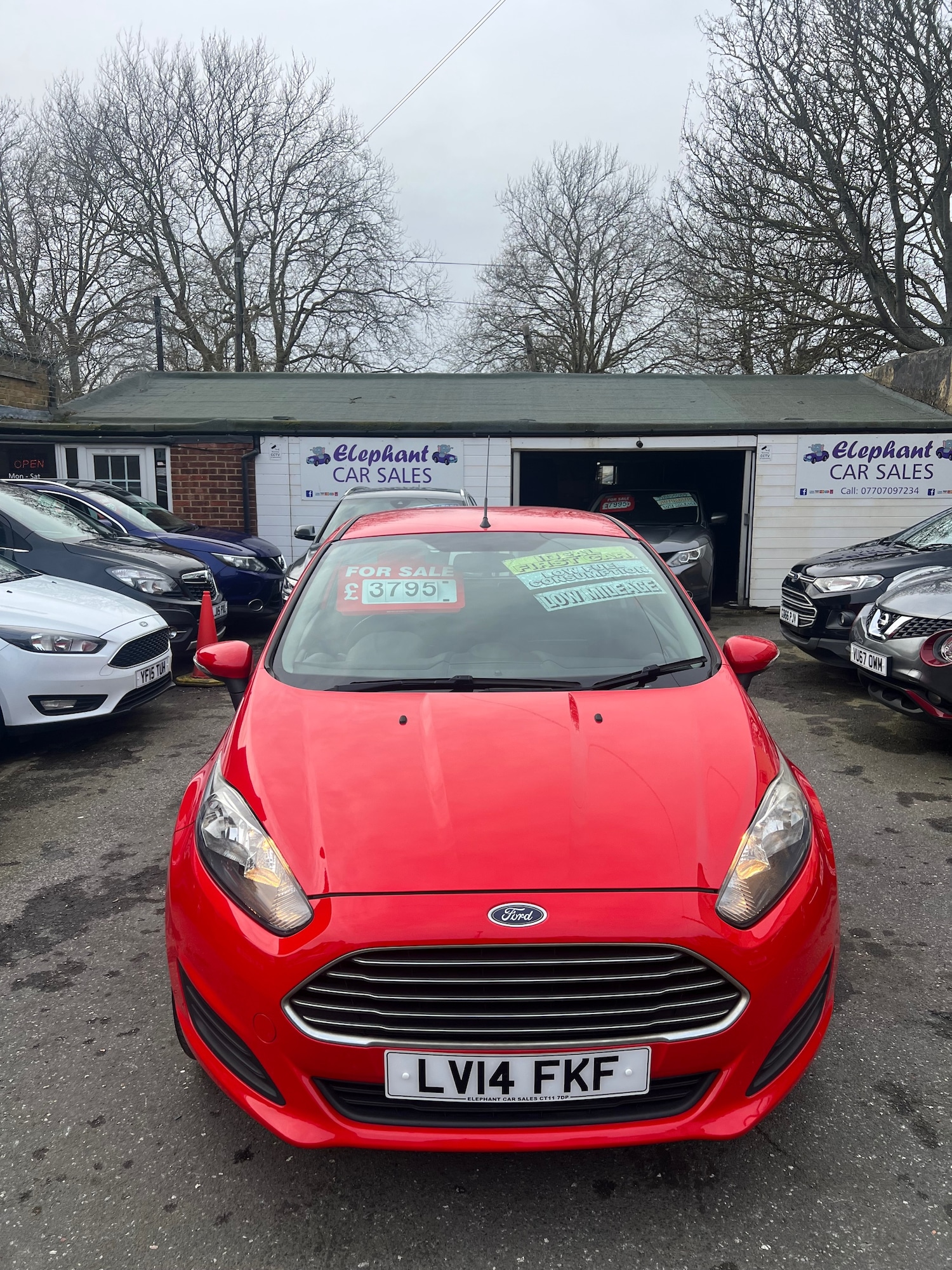 Used Ford Fiesta 2014 for sale - 77880361: Photo 2