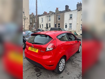 Used Ford Fiesta 2014 for sale - 77880361: Photo